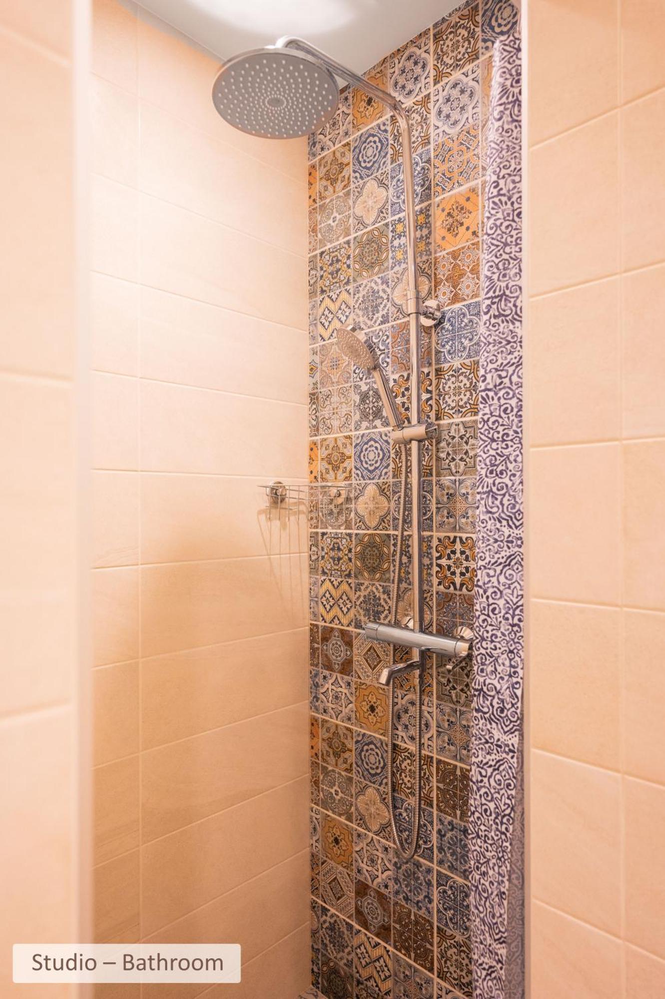 סופיה Super Central Stylish Suite & Studio With Shared Terrace By Flat Mаnager מראה חיצוני תמונה