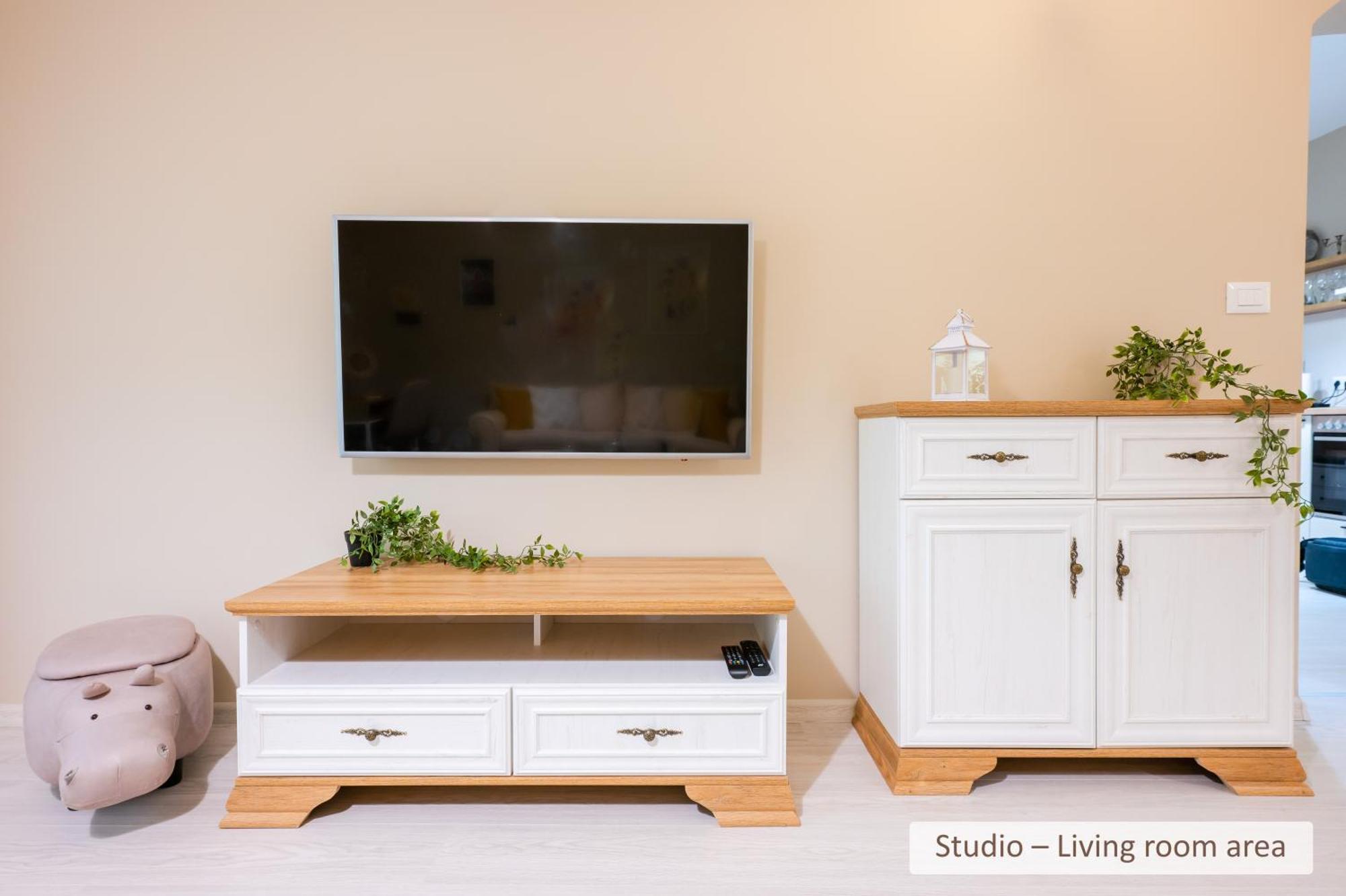 סופיה Super Central Stylish Suite & Studio With Shared Terrace By Flat Mаnager מראה חיצוני תמונה